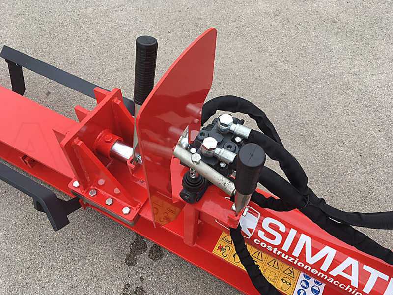 Simatech S350 - Liegender Holzspalter für Traktor - 35 T - Kolbenhub 800 mm